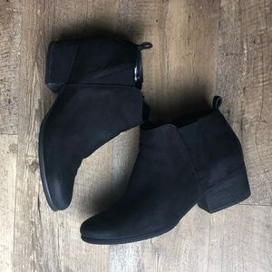 Blondo Ida Waterproof Bootie